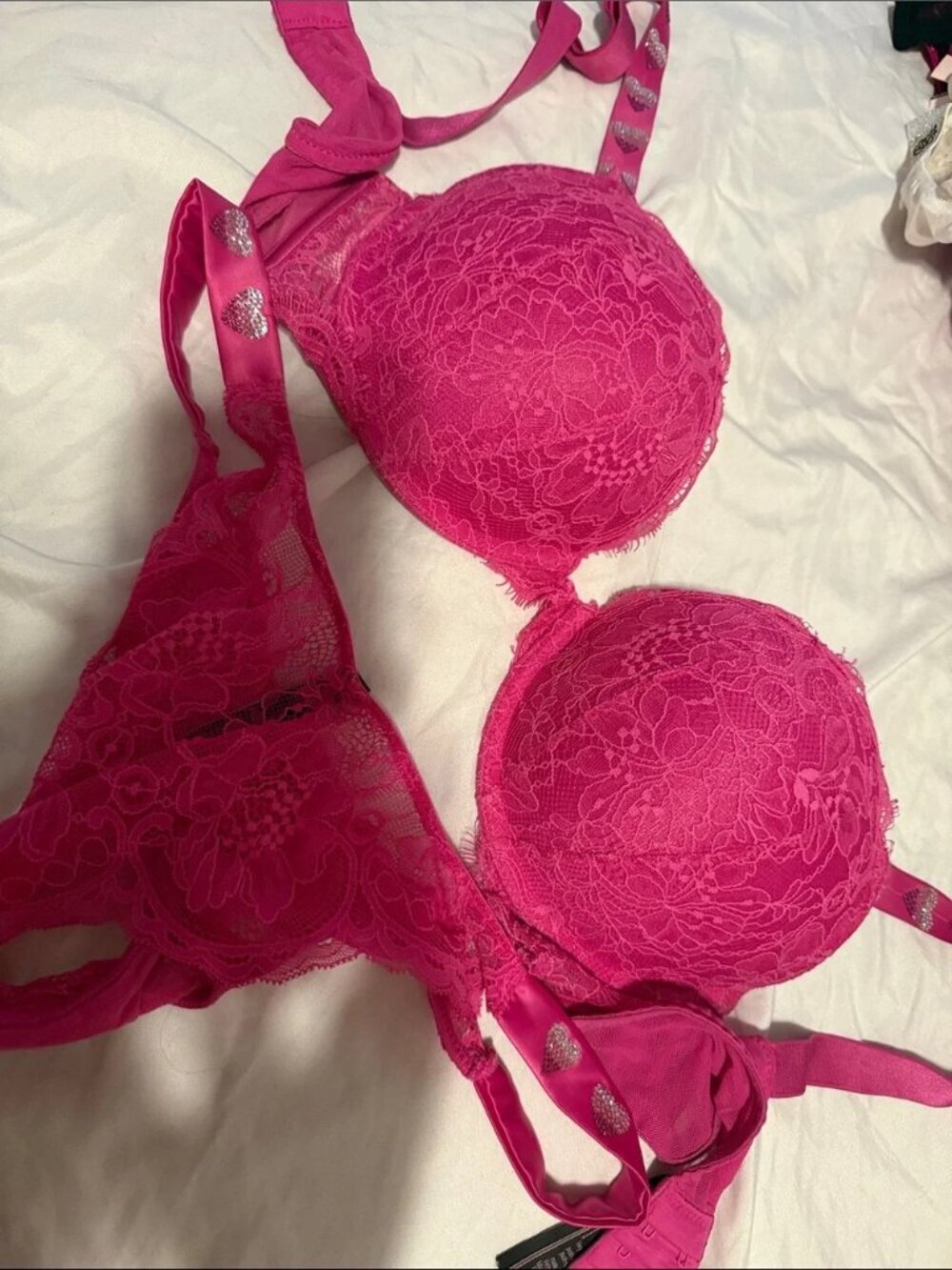 NWT Victoria's Secret Pink Heart Rhinestone Lace Push-Up Bra & Panty Set - Picture 3 of 4